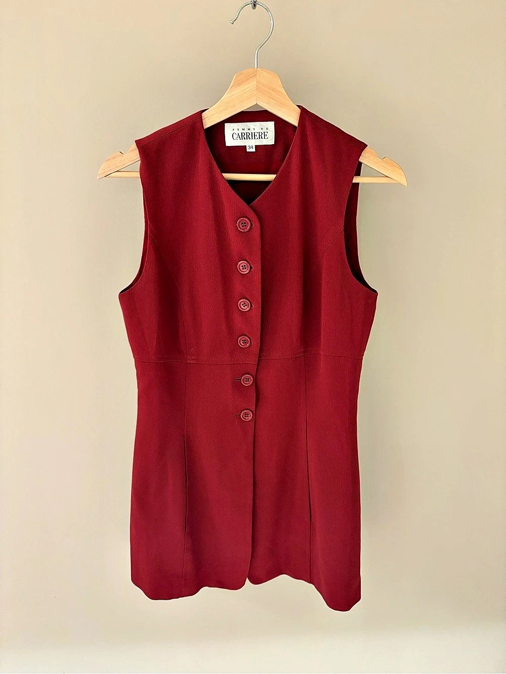 Carriere Sleeveless Vest in Red Size 34 Like New